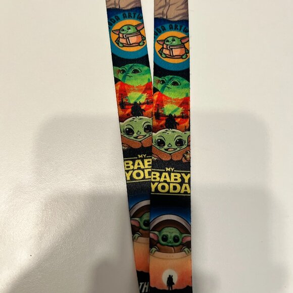 DISNEY’s Star Wars The Mandalorian “Baby Yoda” Pin Trading Lanyard (BRAND NEW!)‎ - Picture 3 of 4